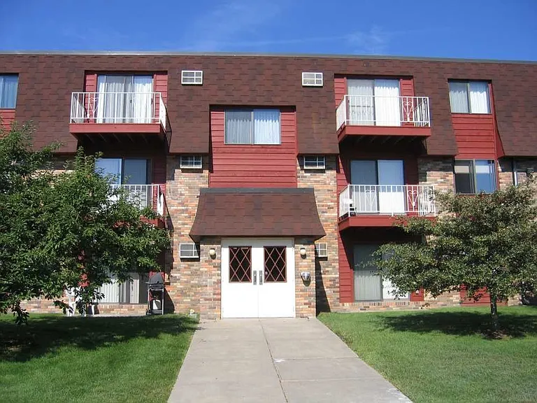 Meadow Wood — Photo 8