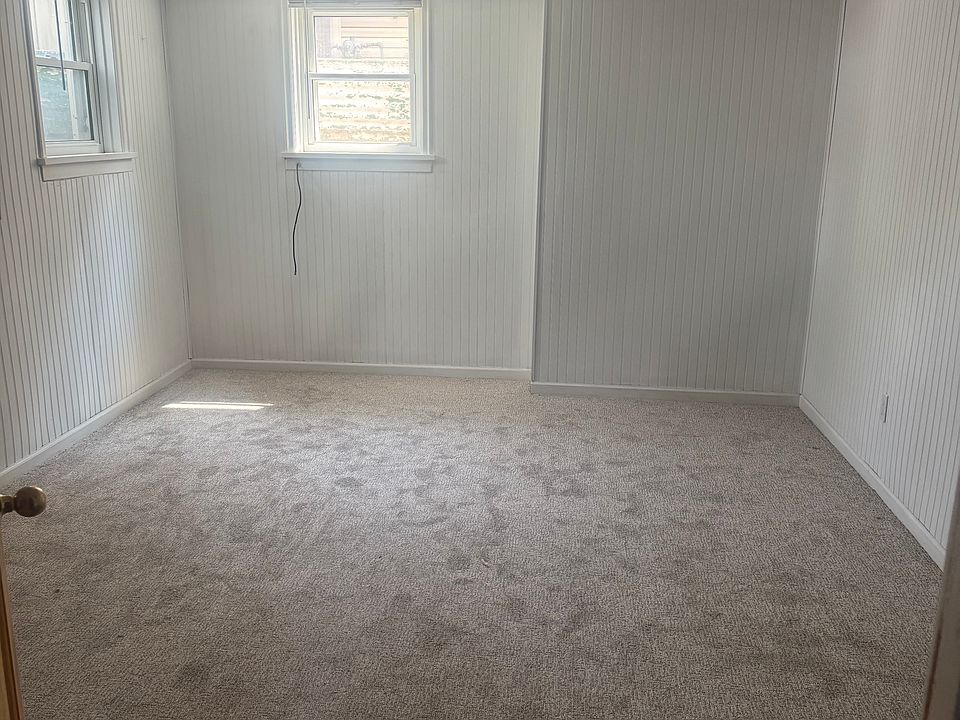 1st image of 1413 12th St N APT 3