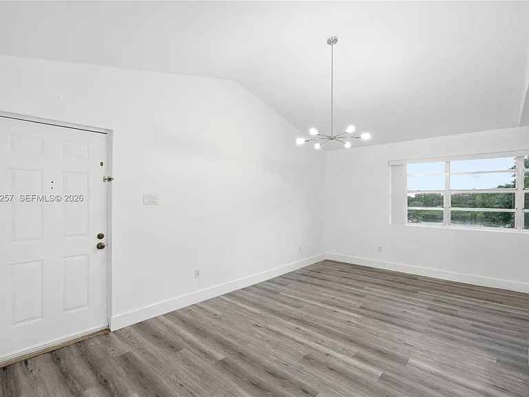 15330 SW 106th Ter #915 — Photo 8