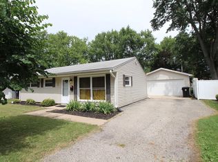 904 Green Ave, Normal, IL 61761