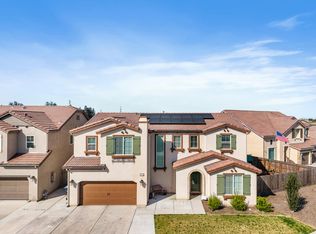 3013 N Dayton St, Visalia, CA 93291