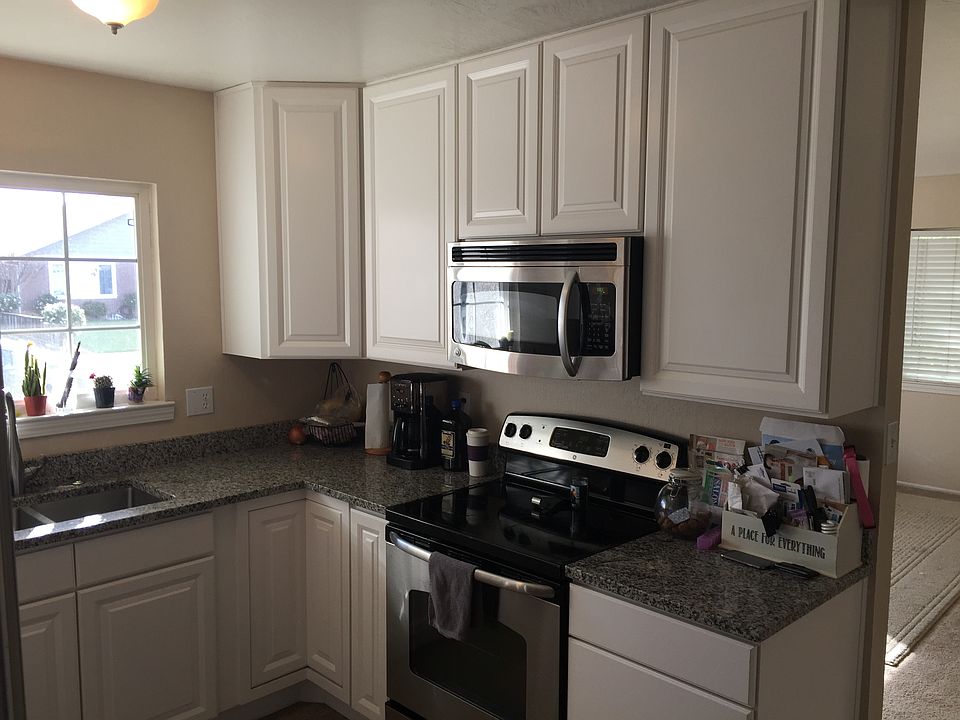 2nd image of 236 Madrone St