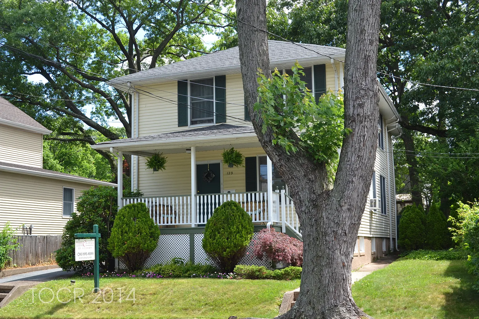 129 9th Ave photo 1