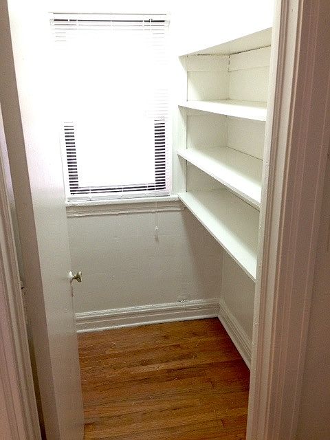 1st image of 2652 W Thorndale Ave #1W