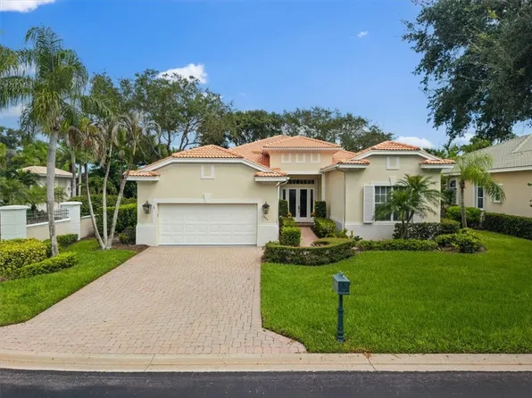 1453 W Island Club Sq, Vero Beach, FL 32963