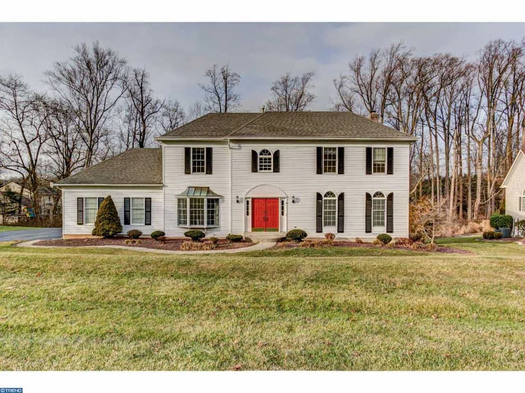24 Sebastian Dr photo 1