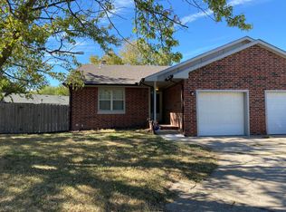 1805 N Doreen St, Wichita, KS 67206