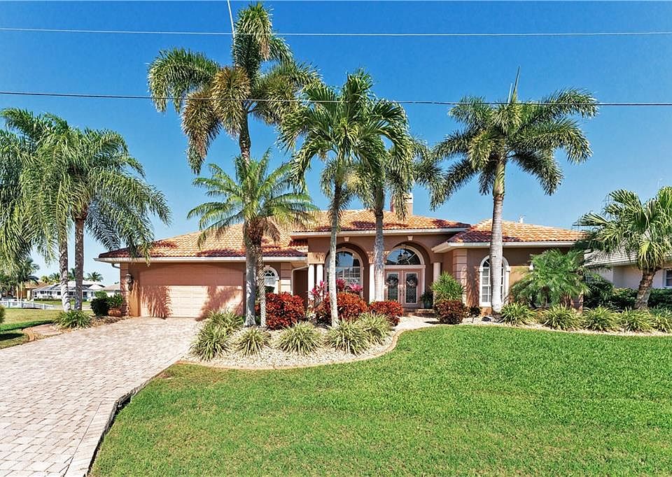 1st image of 424 Panarea Dr