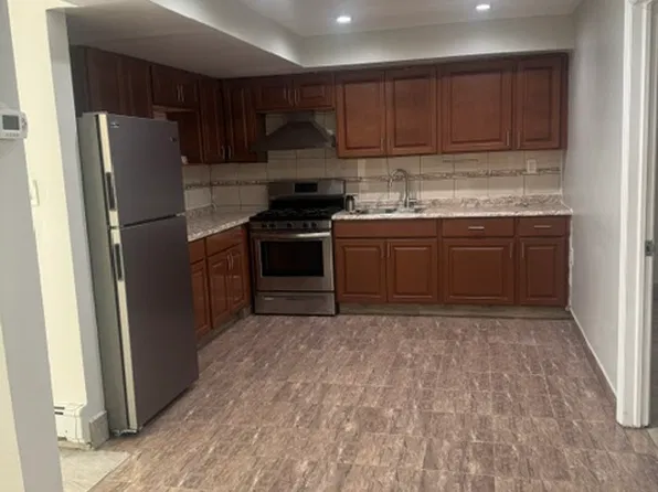386 Balcom Ave APT 1, Bronx, NY 10465