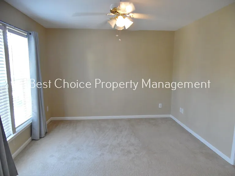 354 Moonstone Dr — Photo 20
