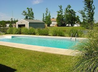 2464 Smokehouse Rd, Virginia Beach, VA 23456