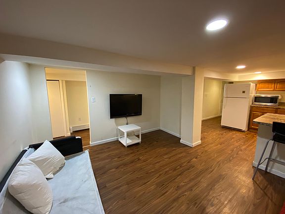 2nd image of 24 Clarke Ave Floor 1