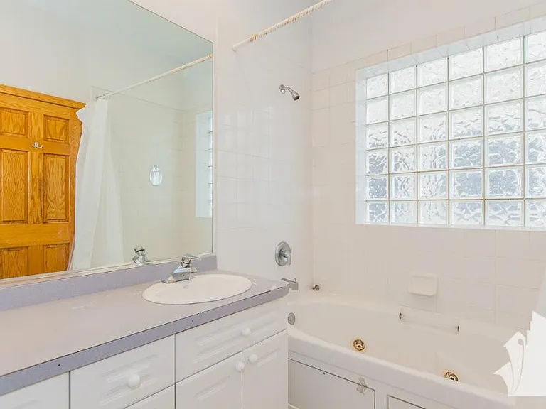 2717 N Wayne Ave #3N — Photo 13
