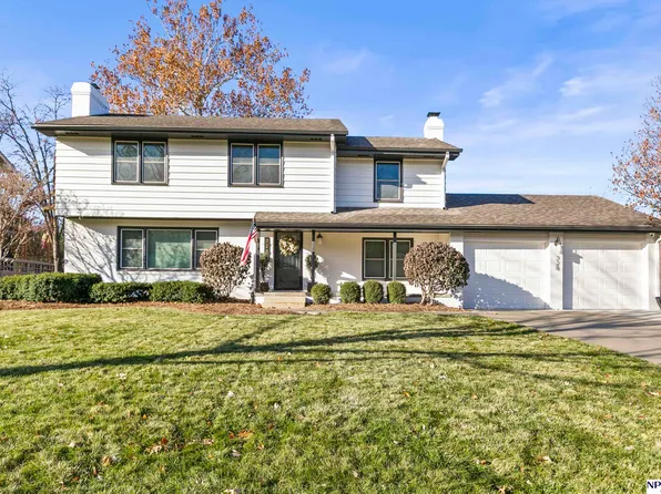 728 S 127th St, Omaha, NE 68154
