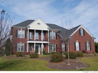 9406 Scotsman Ct, Waxhaw, NC 28173