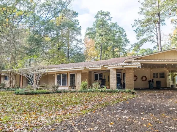 54 Melanie Rd, Natchez, MS 39120