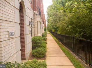 12406 Liberty Bridge Rd #B, Fairfax, VA 22033