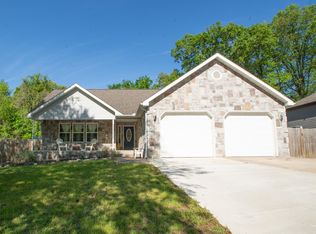 506 Major Ln, Neosho, MO 64850