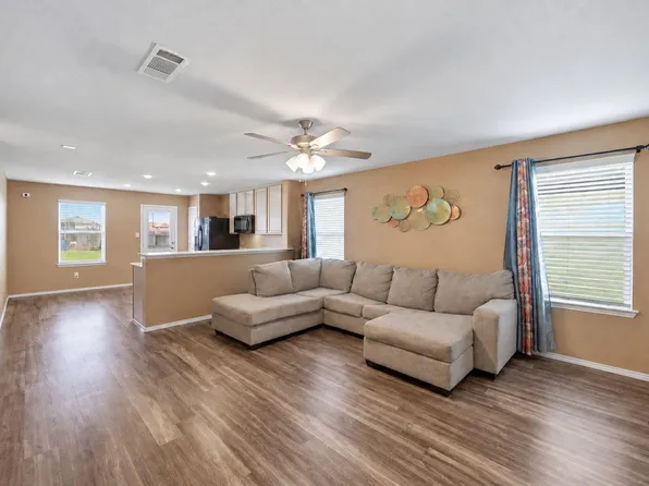 17838 Planted Orchard Dr, Hockley, TX 77447