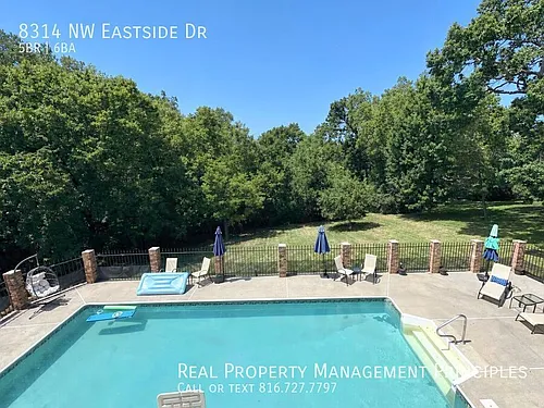 8314 NW Eastside Dr Photo 1 8314 NW Eastside Dr Photo 1