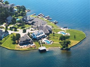 6042 Longmire Pointe, Conroe, TX 77304