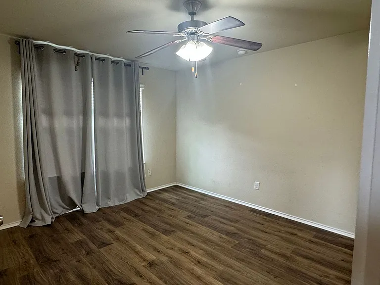 9614 Rogano Ct — Photo 7