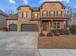 2724 Oak Grove Rd, Loganville, GA 30052