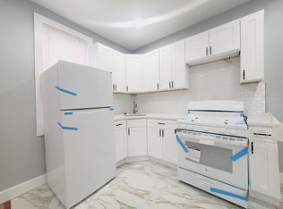 187 Woodlawn Ave #2, Jersey City, NJ 07305