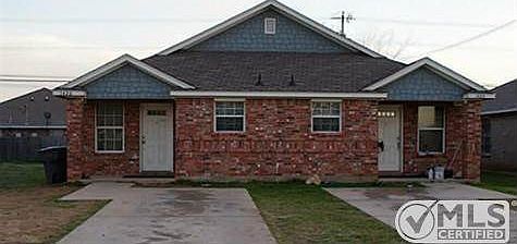 1st image of 1424 E Mulkey St
