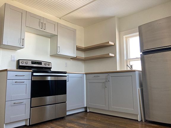 5th image of 508 Liberty St APT 3