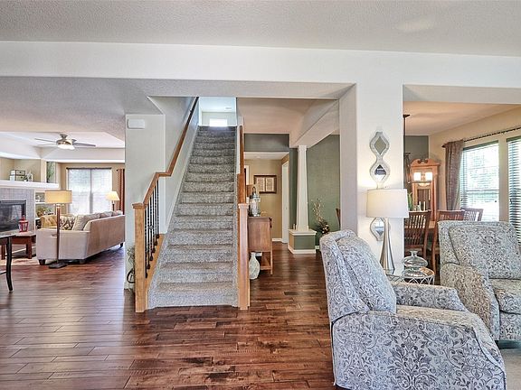 5th image of 2590 Lake Vista Dr