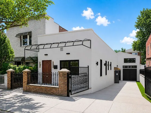 994 E 54th St, Brooklyn, NY 11234