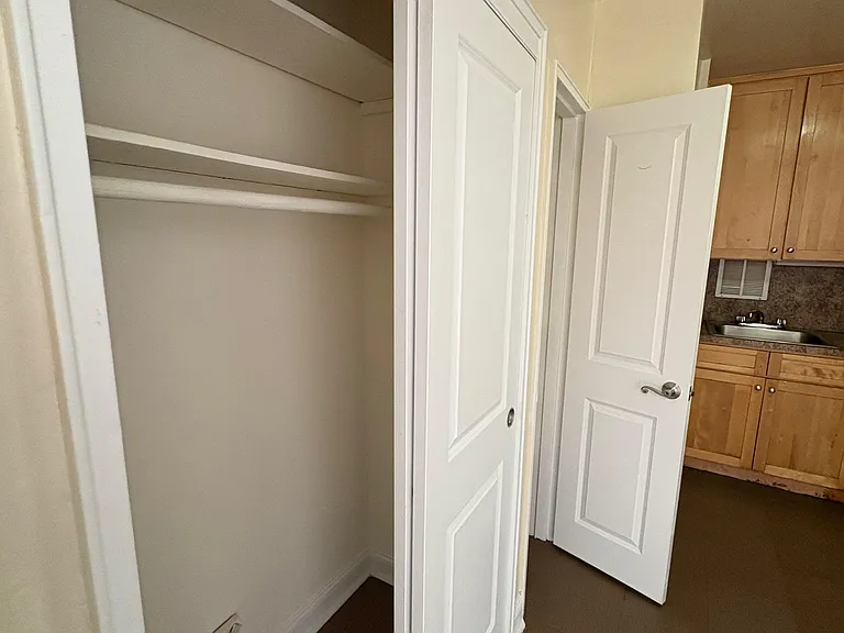17542 Hillside Ave #3U — Photo 4