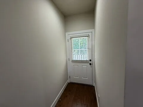 634 Cooper Sq — Photo 8
