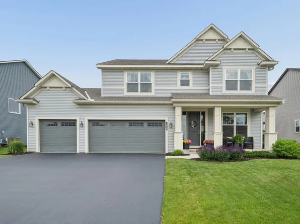 1416 Copper Hills Dr, Carver, MN 55315