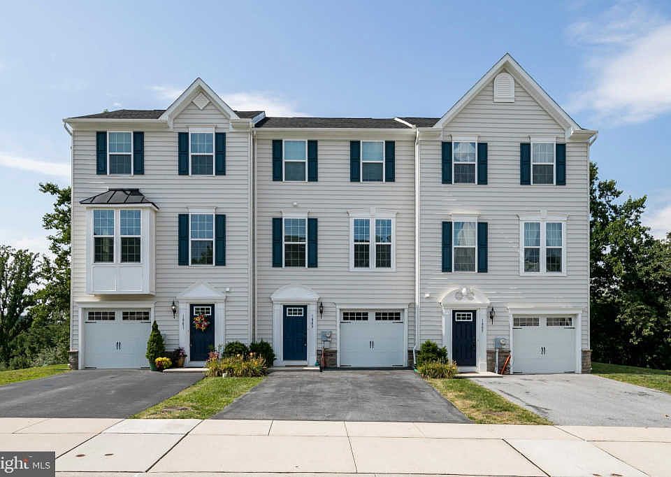 1st image of 1803 Honeysuckle Ct