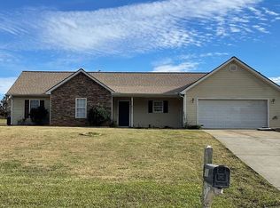 500 Indian Creek Trl, Rutledge, GA 30663
