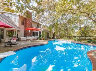 2542 E Gentle Oaks Ln, Fayetteville, AR 72703