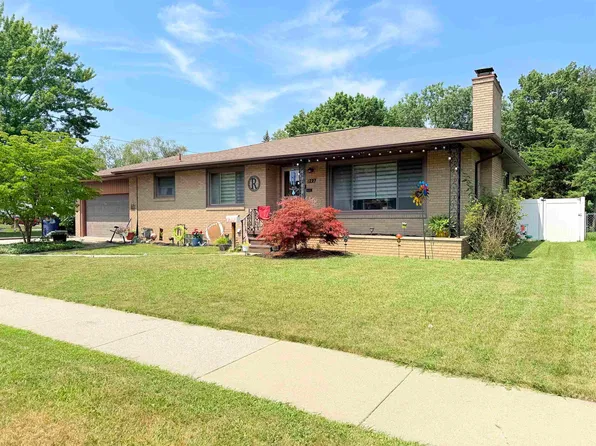 302 W Smith St, Bay City, MI 48706