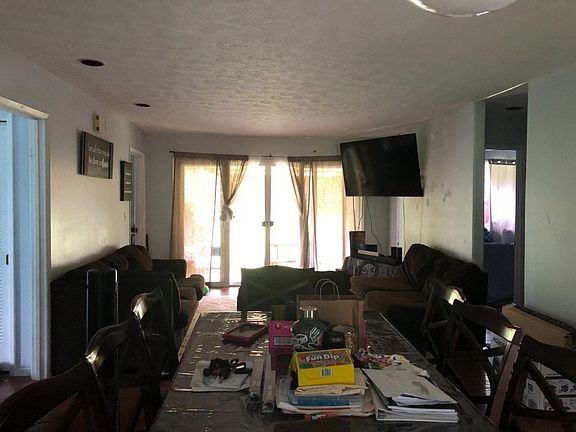 3rd image of 15-2784 Hee St