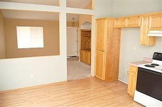 3rd image of 9401 N Destiny Ave
