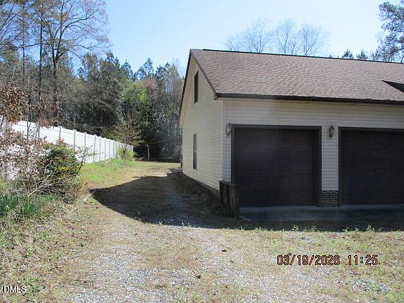 2nd image of 268 Fairlane Dr