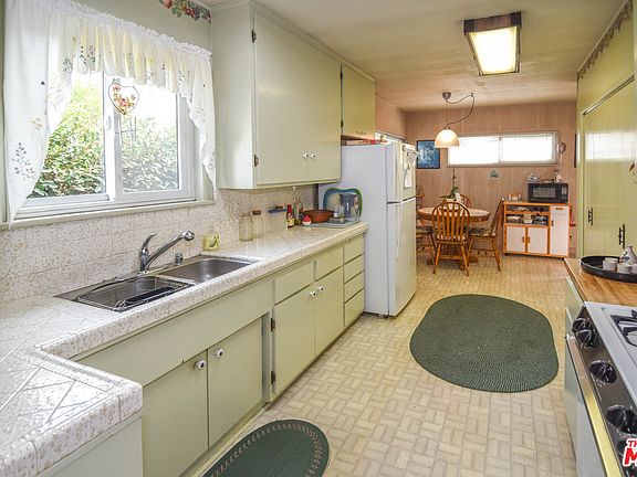 4th image of 11436 Culver Park Dr