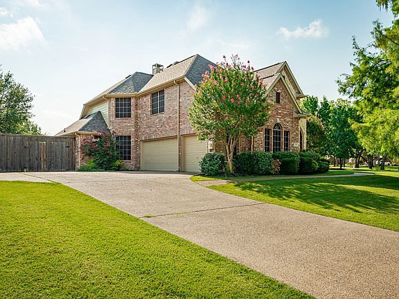 5th image of 703 Mockingbird Dr