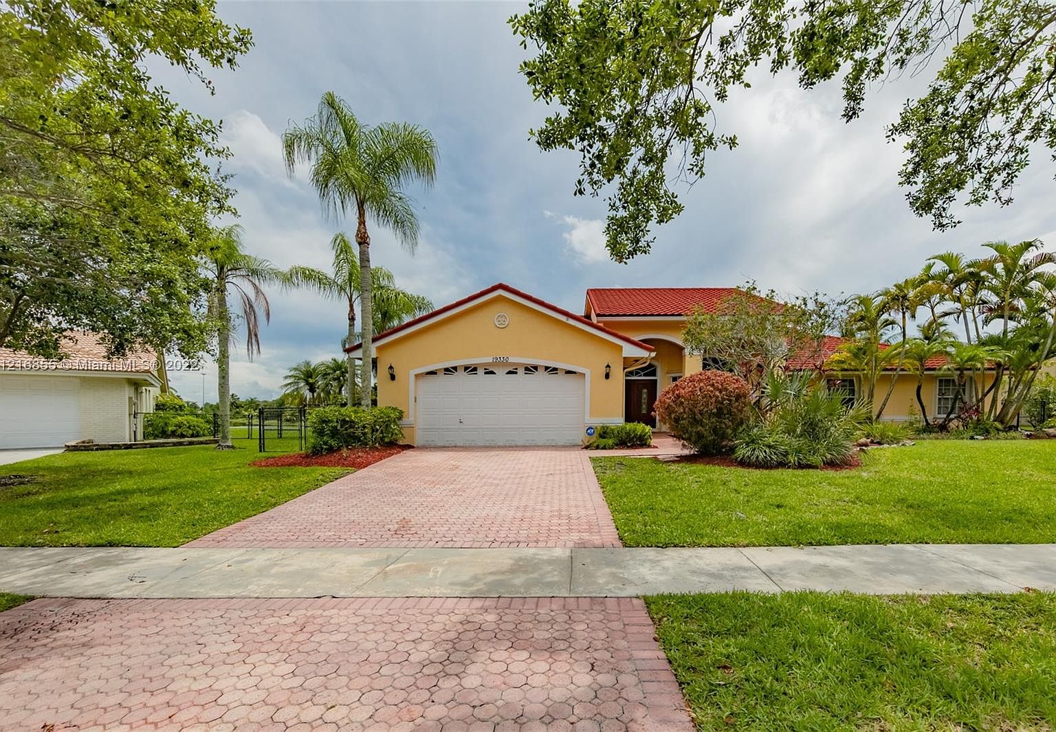 19330 NW 5th St, Pembroke Pines, FL 33029 Zillow