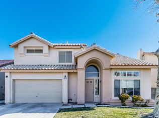 5872 Trailblazer Dr, North Las Vegas, NV 89031