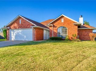 2936 Laurel Cir, Altus, OK 73521
