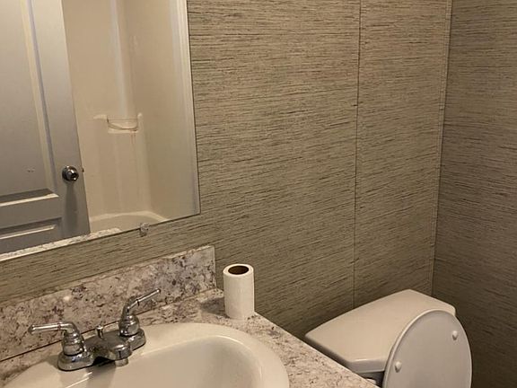 5th image of 3407 W Mount Hope Ave #D22