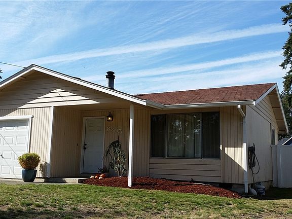 2nd image of 8305 185th Ave E
