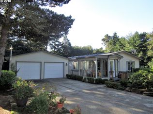 4867 Rhododendron Loop, Florence, OR 97439